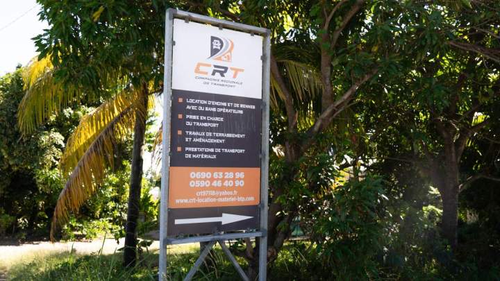 Location de mini-pelle Guadeloupe