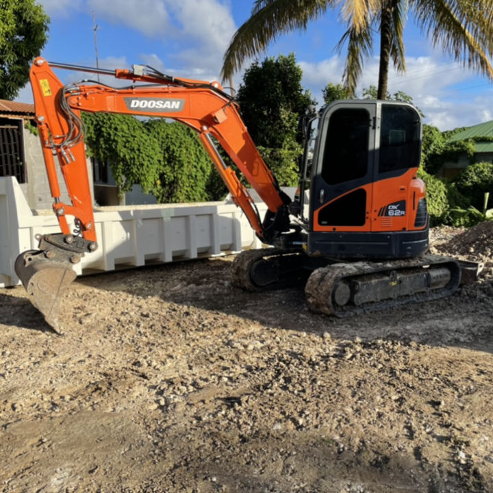 service de location de mini-pelle Guadeloupe